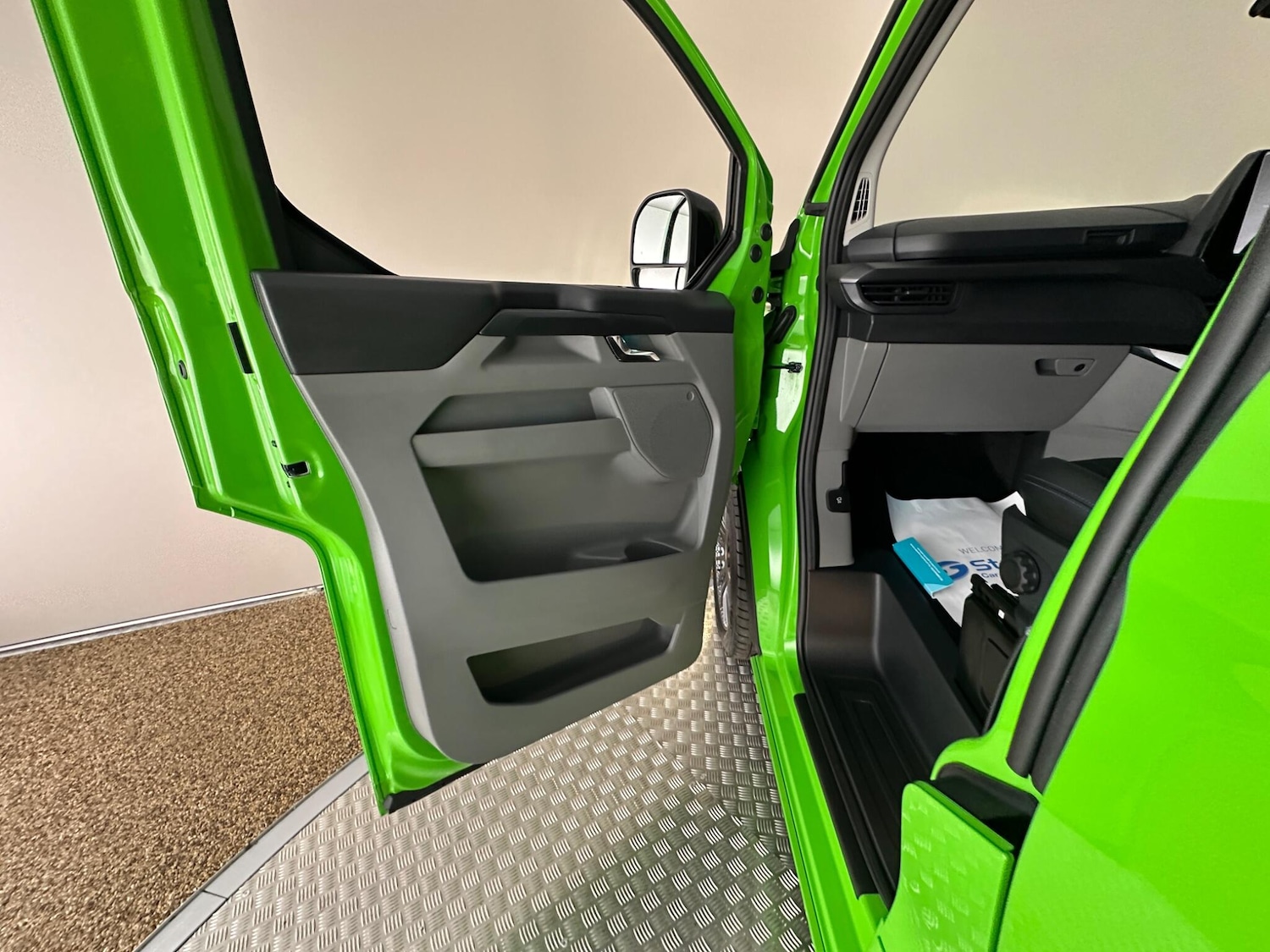 Used Ford Transit Custom 2024 for sale - 77454669: Photo 35