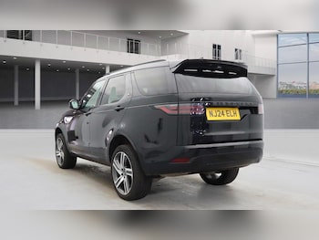 Used Land Rover Discovery 2024 for sale - 76270767: Photo 4