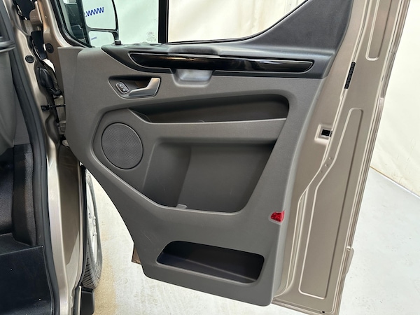 Used Ford Transit Custom 2023 for sale - 74908412: Photo 11