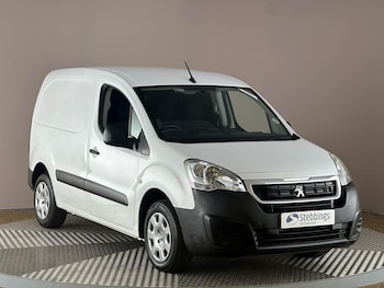Used Peugeot Partner 2017 for sale - 77510149: Photo
