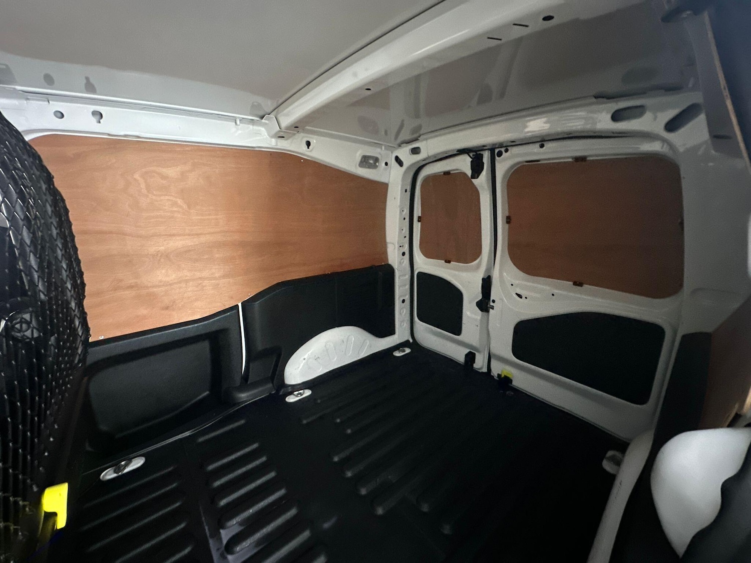 Used Peugeot Partner 2017 for sale - 77510149: Photo 21