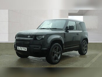 Used Land Rover Defender 90 2025 for sale - 78648905: Photo