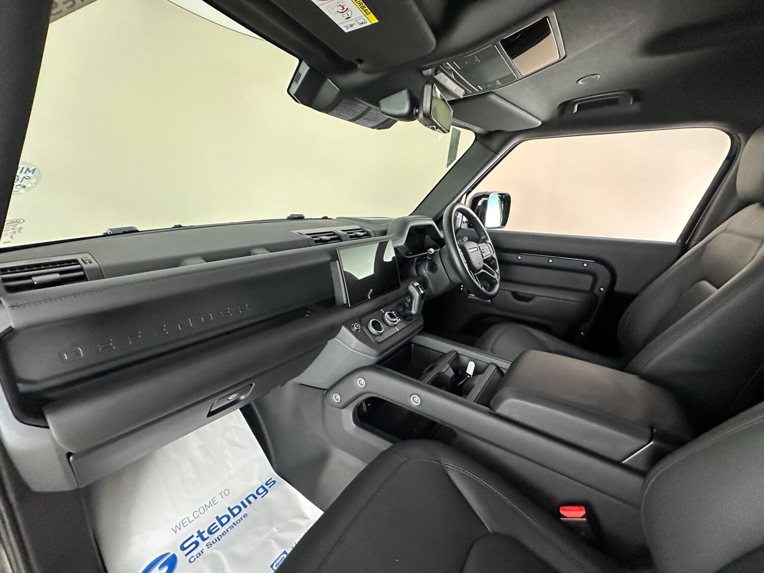 Used Land Rover Defender 90 2025 for sale - 76743536: Photo 30