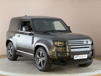 Used Land Rover Defender 90 2025 for sale - 78772689: Photo