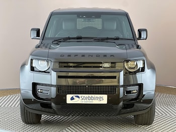 Used Land Rover Defender 90 2025 for sale - 78772689: Photo
