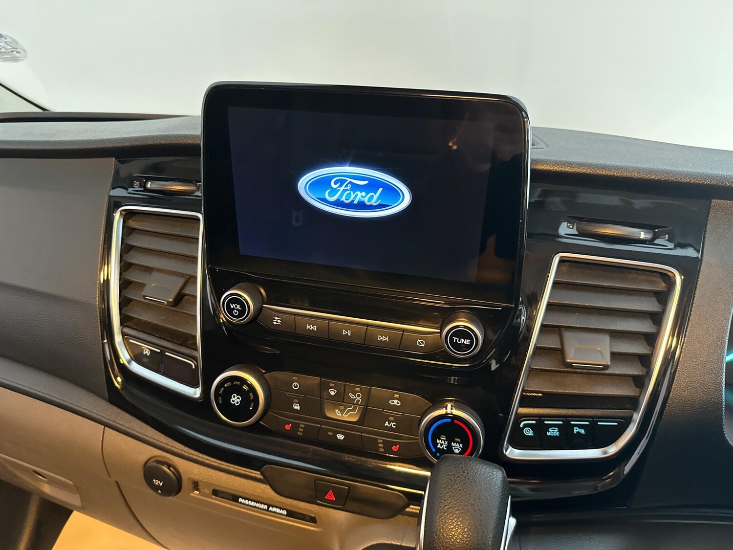 Used Ford Transit Custom 2022 for sale - 77440984: Photo 10