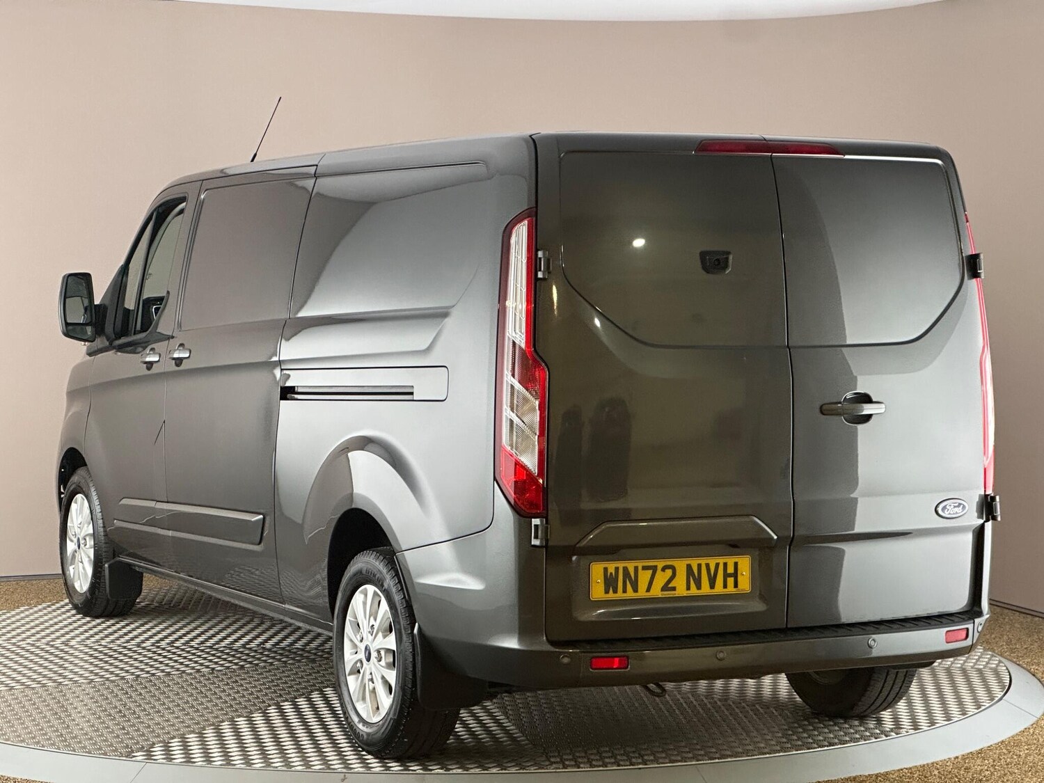 Used Ford Transit Custom 2022 for sale - 77440984: Photo 4