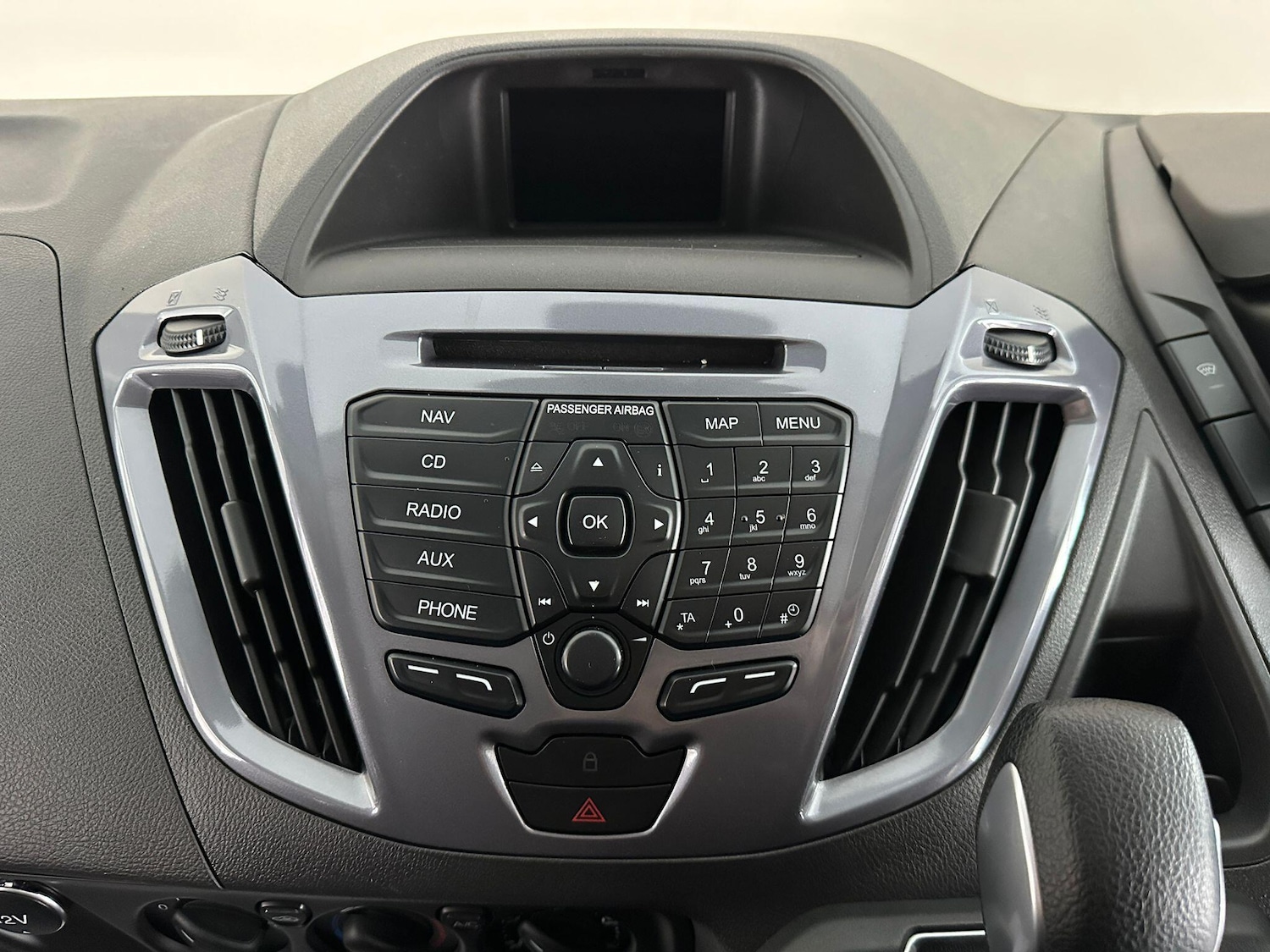 Used Ford Transit Custom 2017 for sale - 76926769: Photo 17