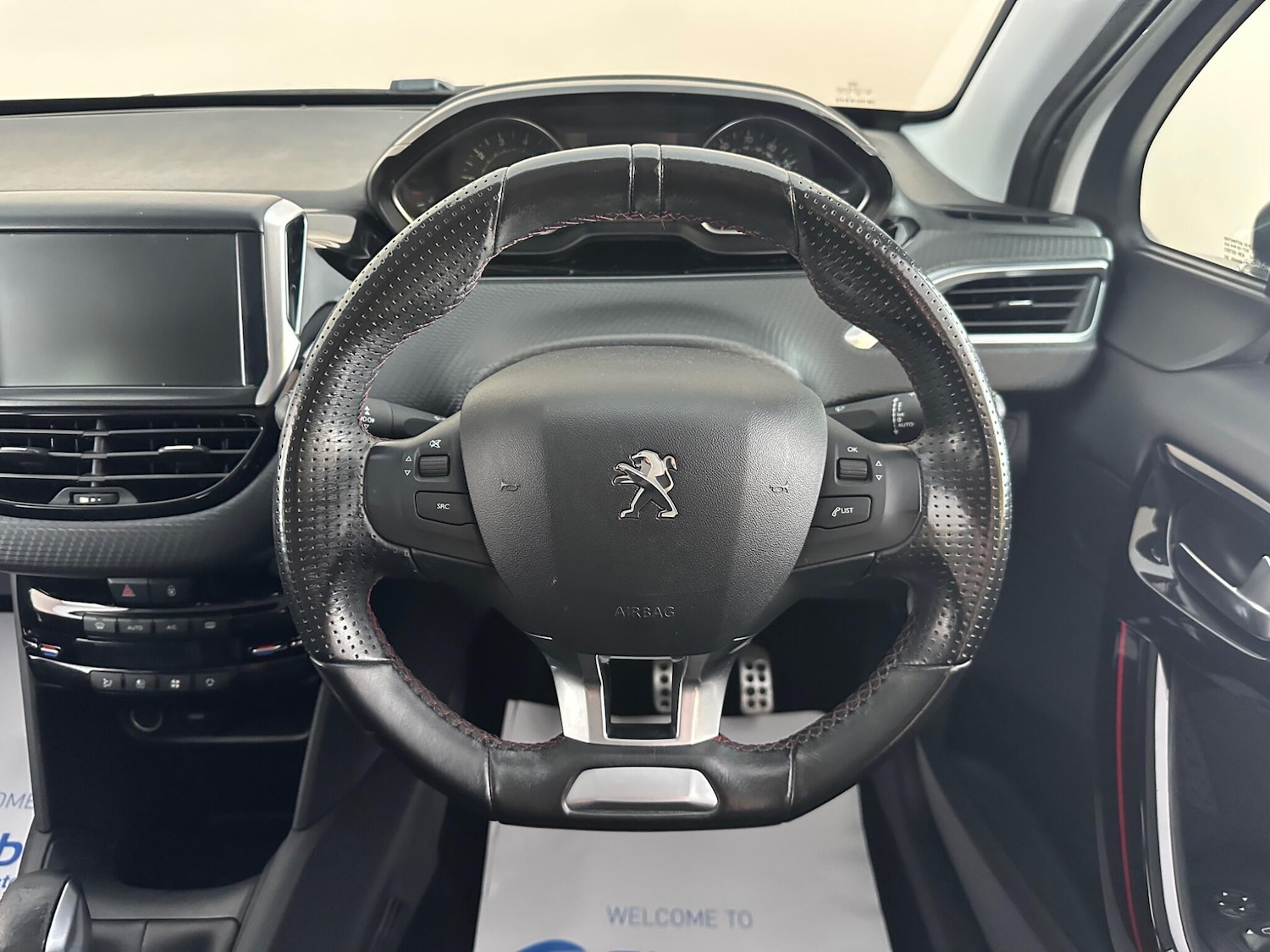 Used Peugeot 208 2017 for sale - 77838805: Photo 18