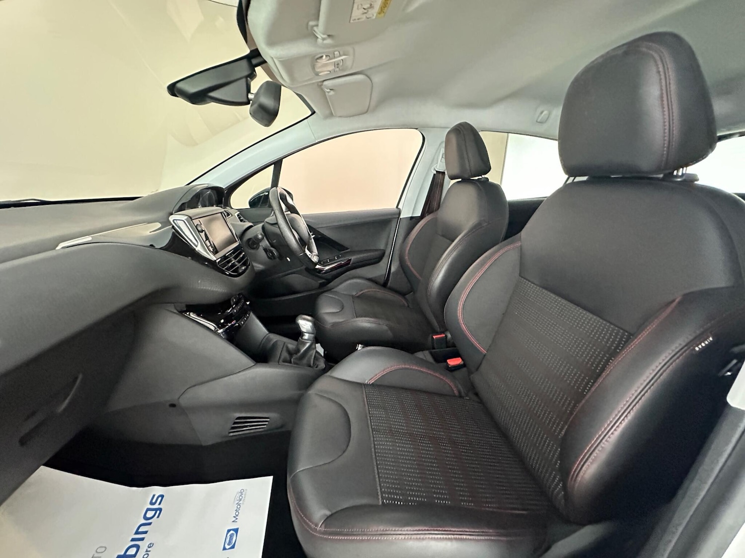 Used Peugeot 208 2017 for sale - 77838805: Photo 24