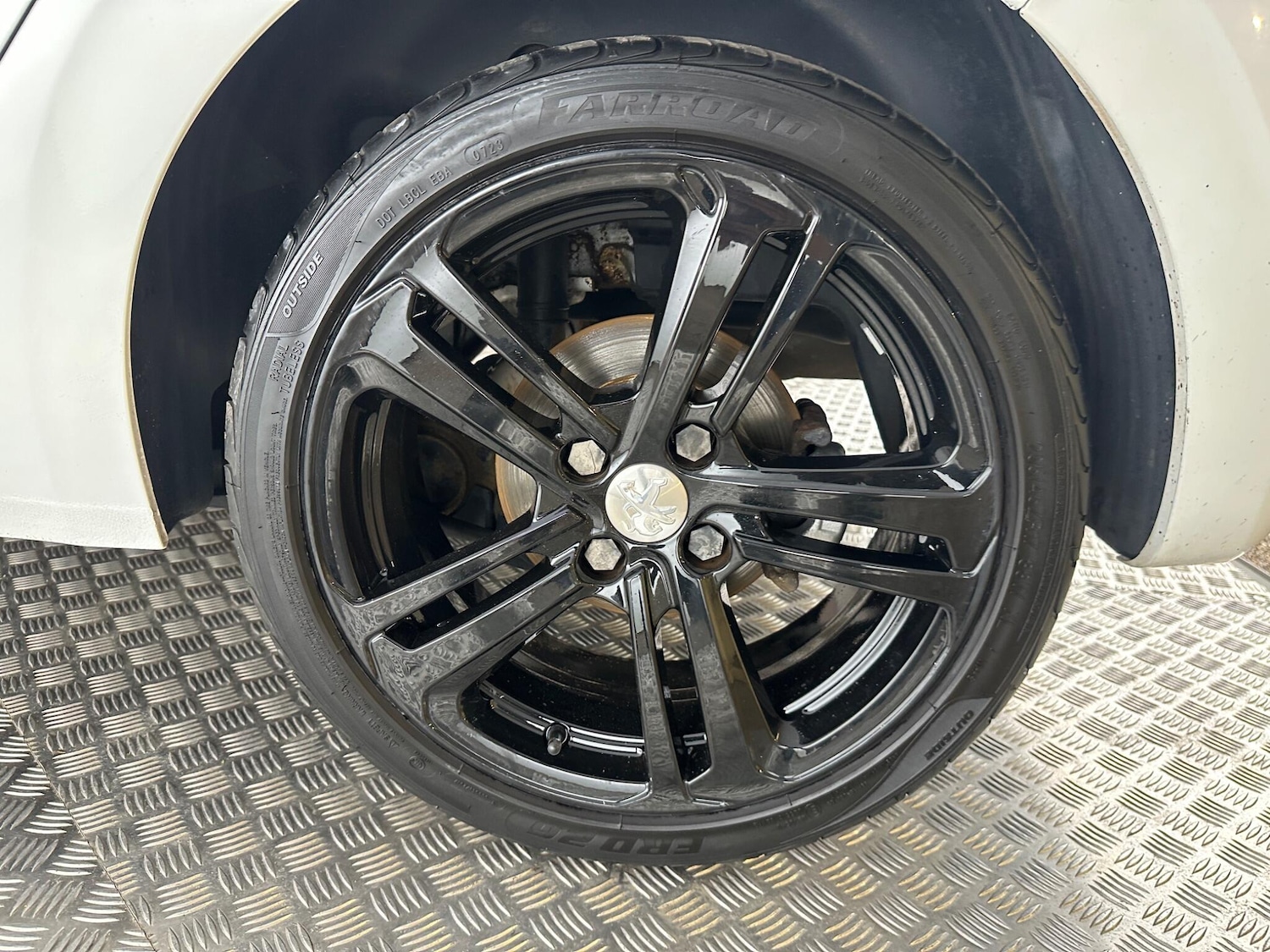 Used Peugeot 208 2017 for sale - 77838805: Photo 25