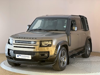 Used Land Rover Defender 110 2025 for sale - 78878805: Photo