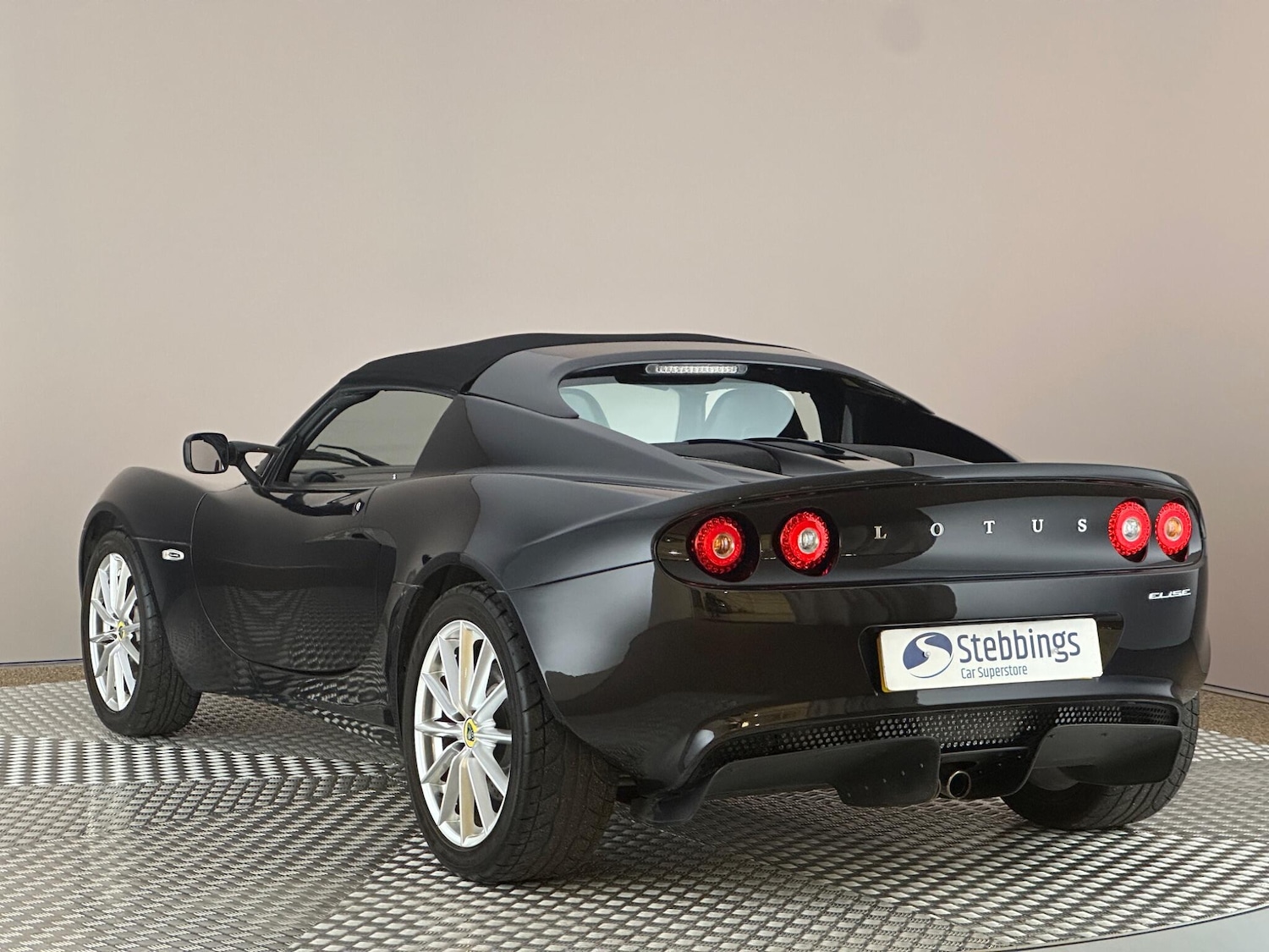 Used Lotus Elise 2014 for sale - 76585540: Photo 4