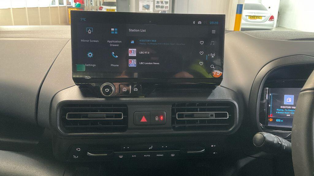 Used Citroen Berlingo 2024 for sale - 77898433: Photo 10