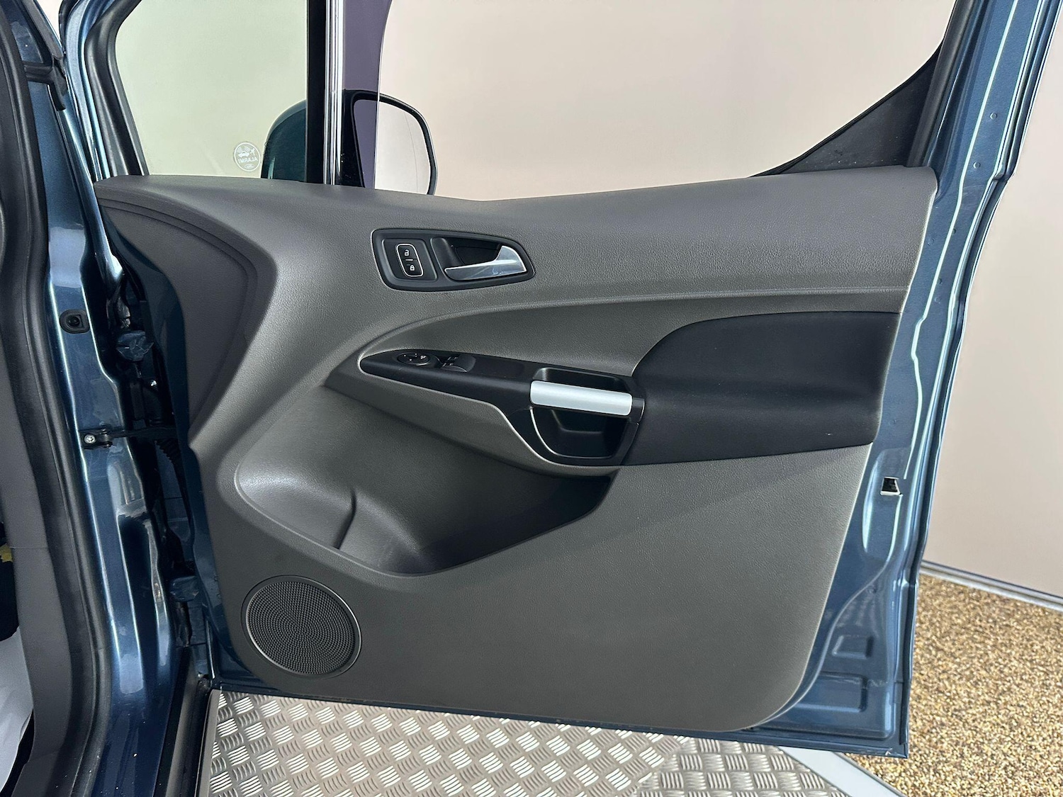 Used Ford Transit Connect 2020 for sale - 76866300: Photo 27