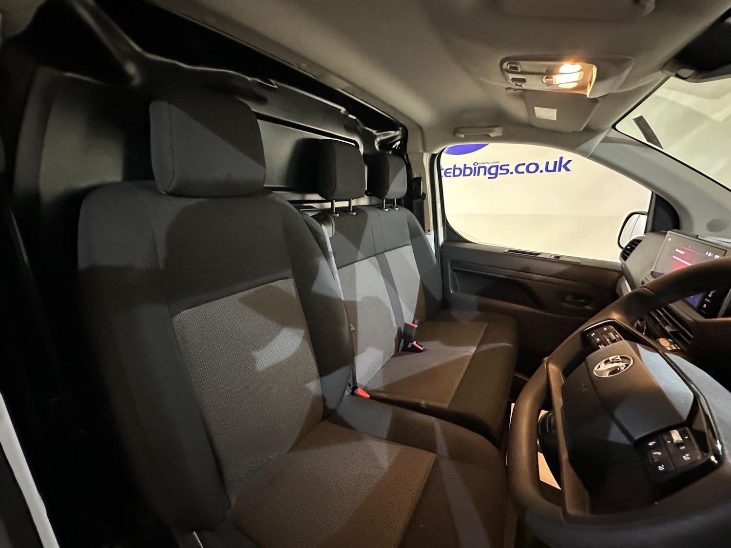 Used Vauxhall Vivaro 2024 for sale - 76152890: Photo 10