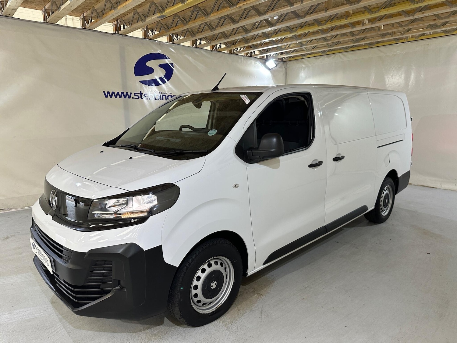 Used Vauxhall Vivaro 2024 for sale - 76152890: Photo 3