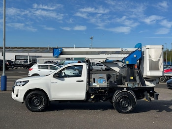 Used Toyota Hilux 2021 for sale - 78375026: Photo