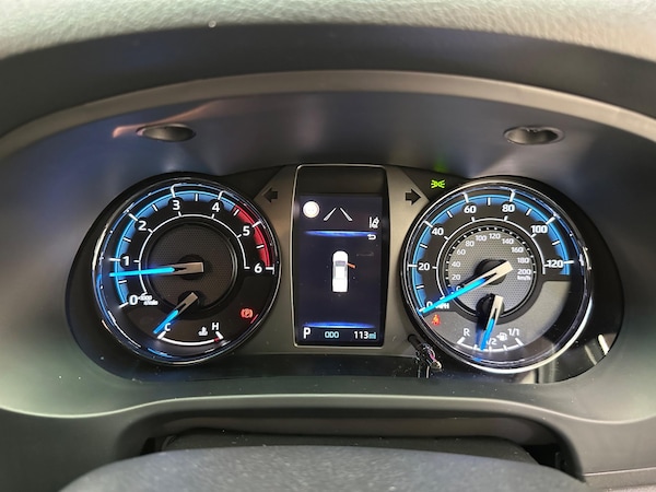 Used Toyota Hilux for sale - 74959028: Photo 13