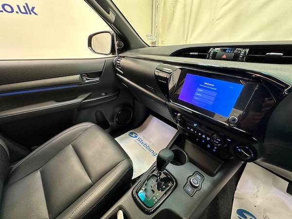 Used Toyota Hilux for sale - 74959028: Photo 17