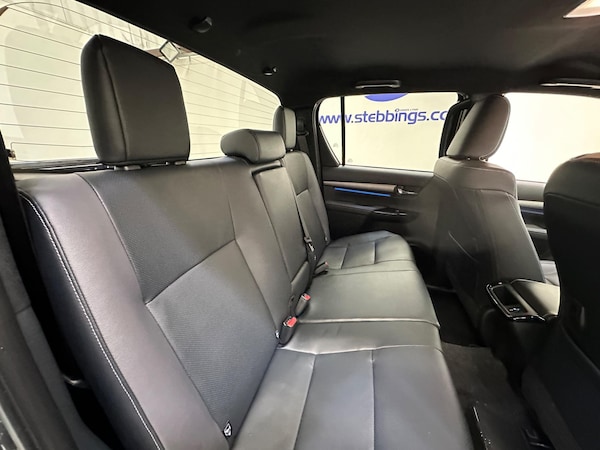 Used Toyota Hilux for sale - 74959028: Photo 20
