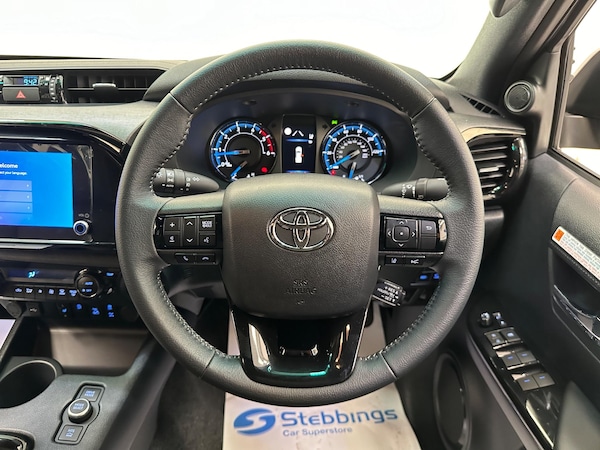 Used Toyota Hilux for sale - 74959028: Photo 21