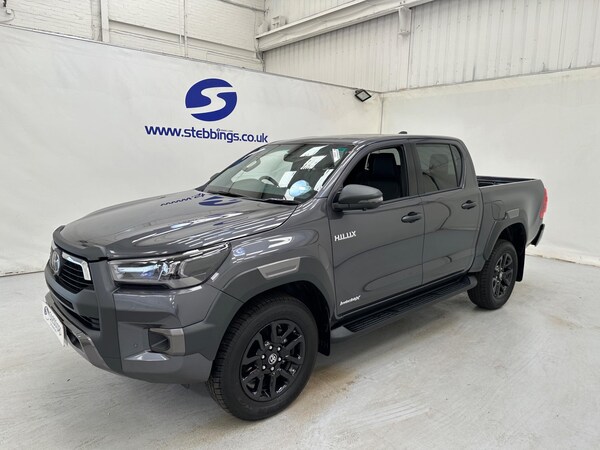 Used Toyota Hilux for sale - 74959028: Photo 4