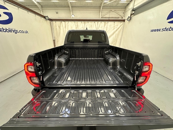 Used Toyota Hilux for sale - 74959028: Photo 7
