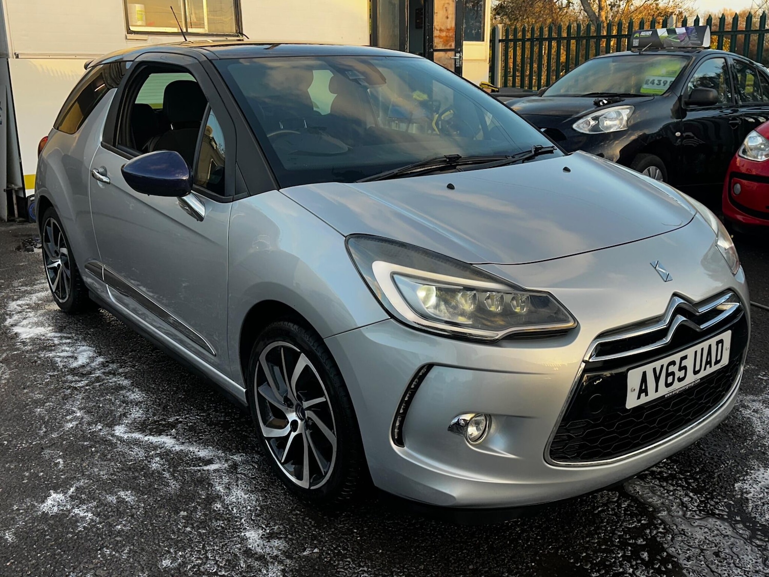 Used Citroen DS3 2015 for sale - 76671662: Photo 2
