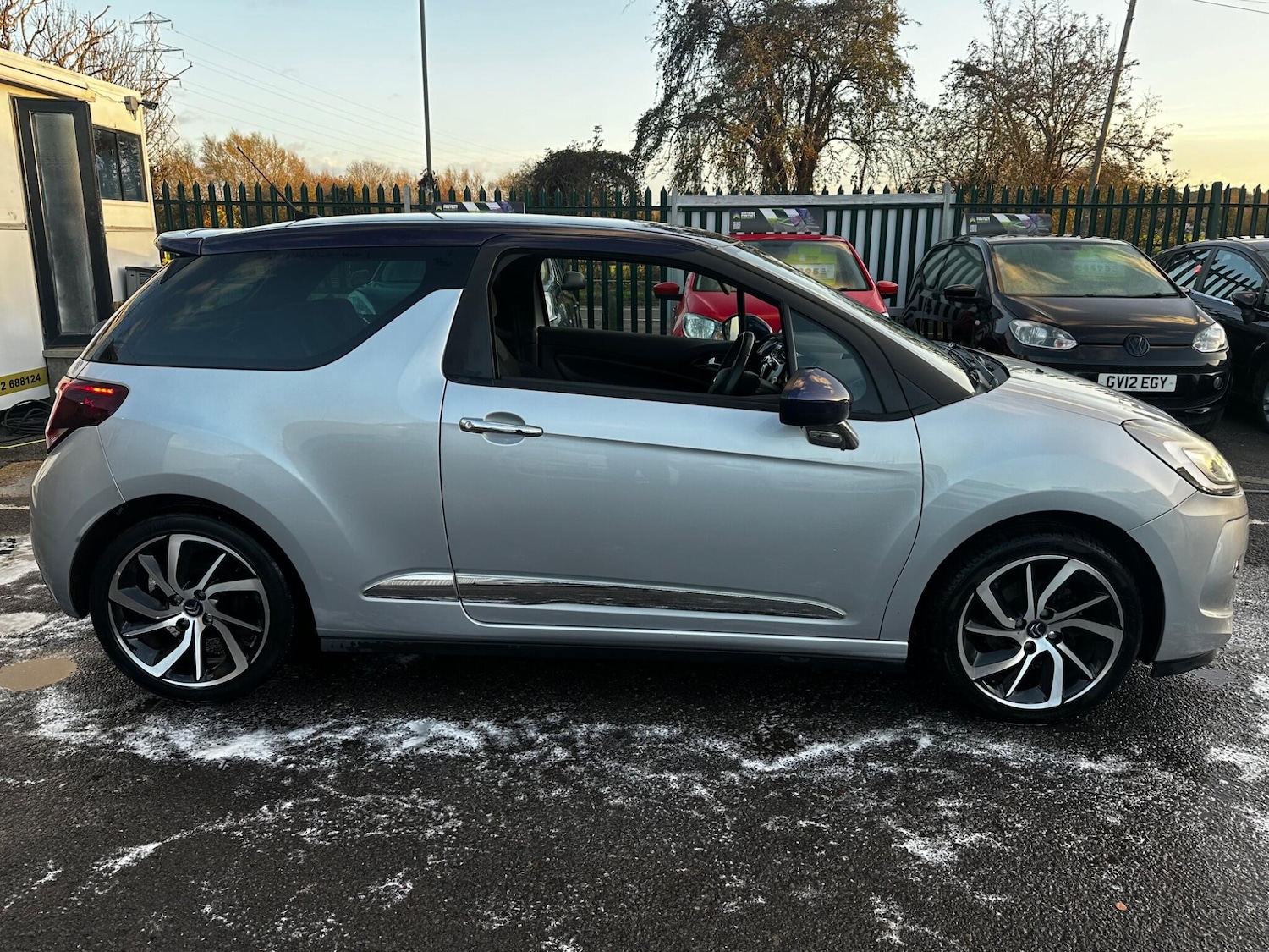 Used Citroen DS3 2015 for sale - 76671662: Photo 9