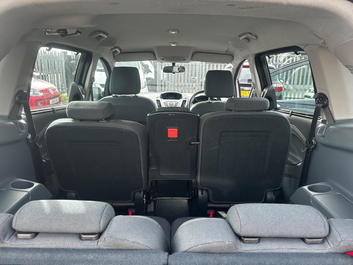 Used Ford Grand C-Max 2012 for sale - 77585913: Photo 24