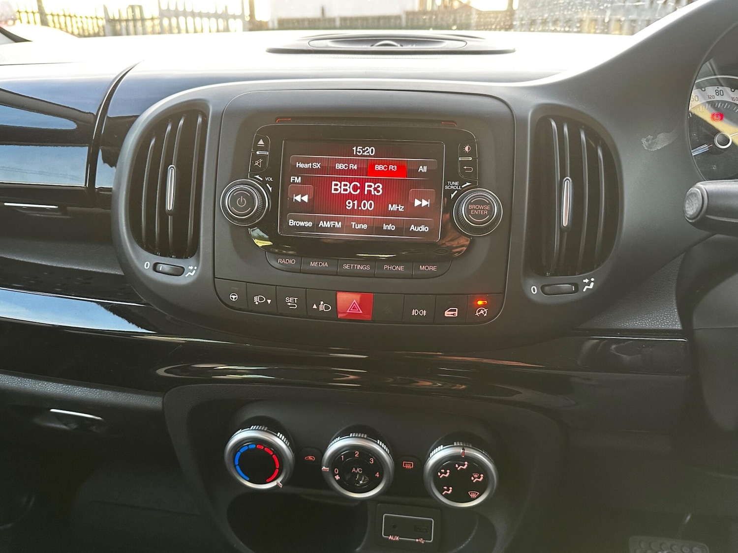 Used Fiat 500L 2015 for sale - 77119809: Photo 17