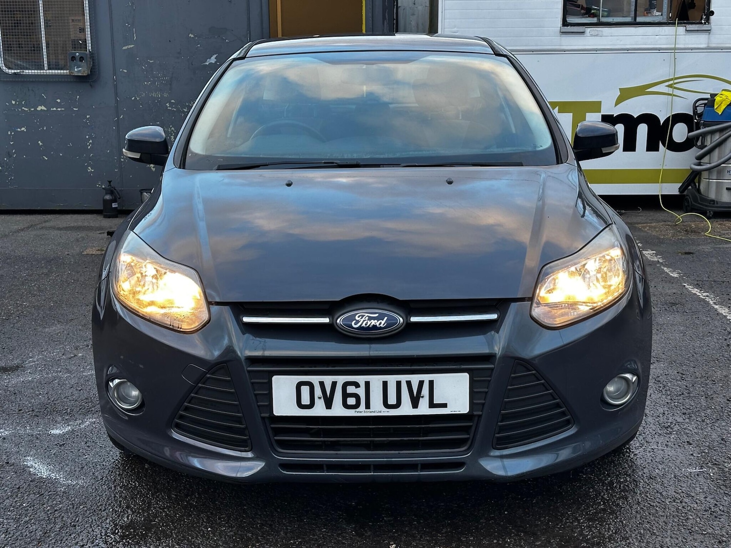 Used Ford Focus 2012 for sale - 77377075: Photo 2