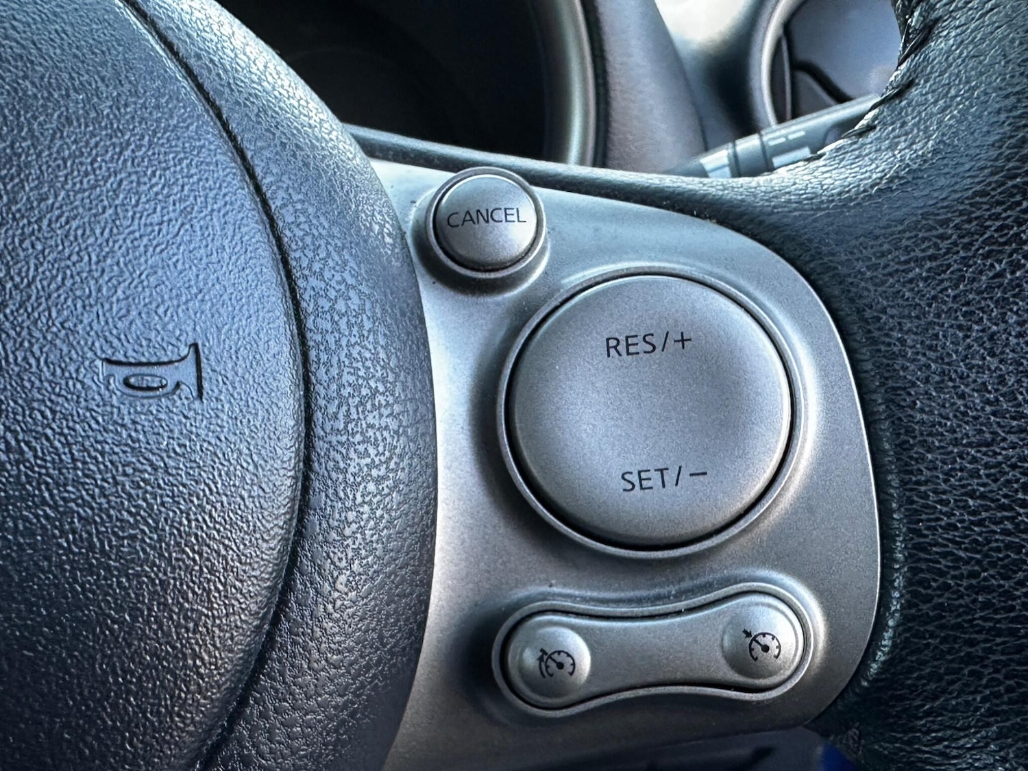 Used Nissan Micra 2012 for sale - 77101674: Photo 18