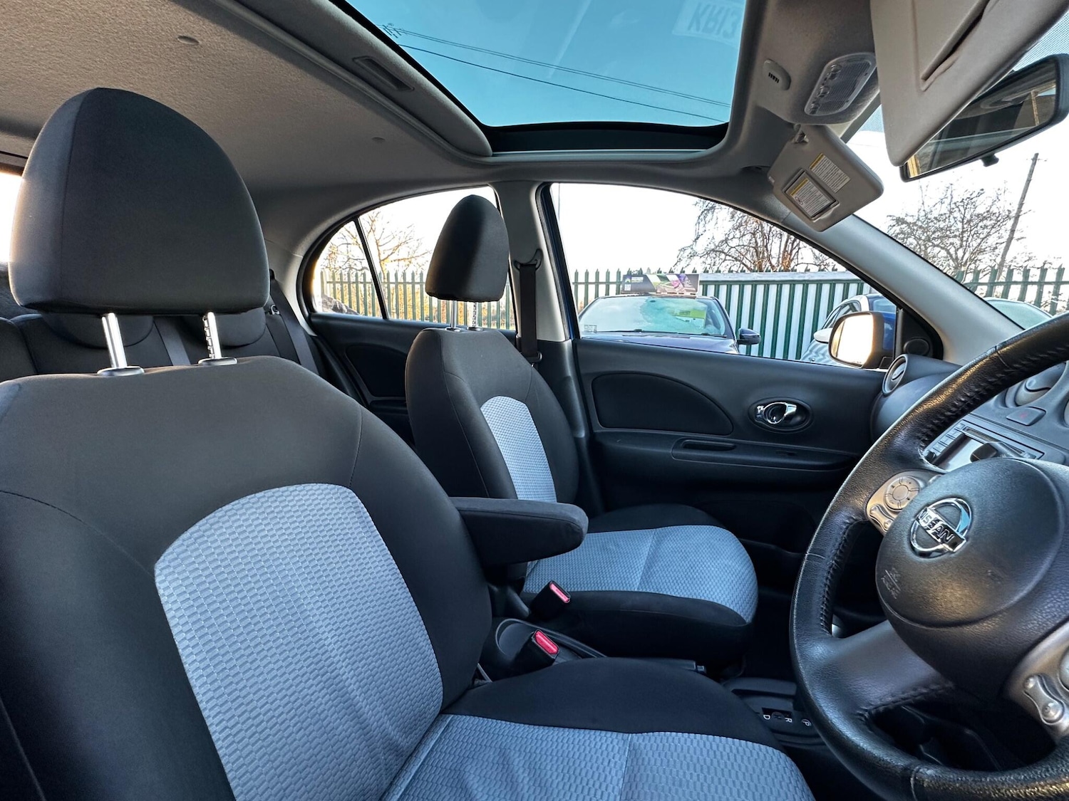 Used Nissan Micra 2012 for sale - 77101674: Photo 22