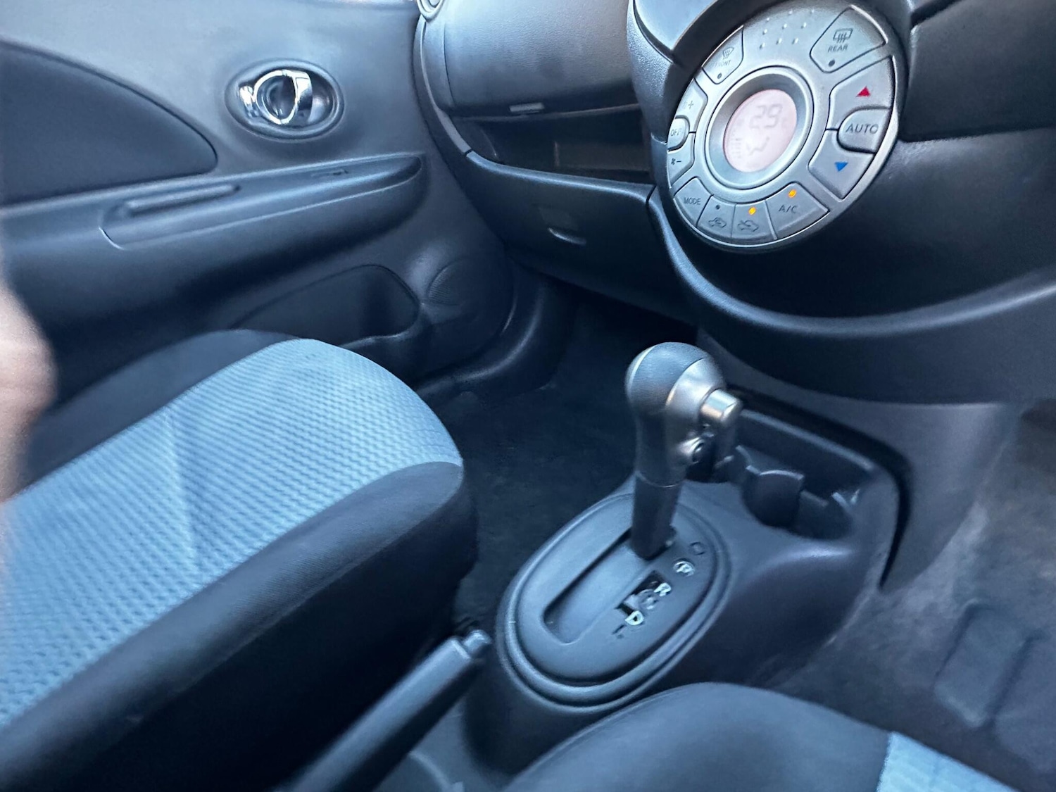 Used Nissan Micra 2012 for sale - 77101674: Photo 28