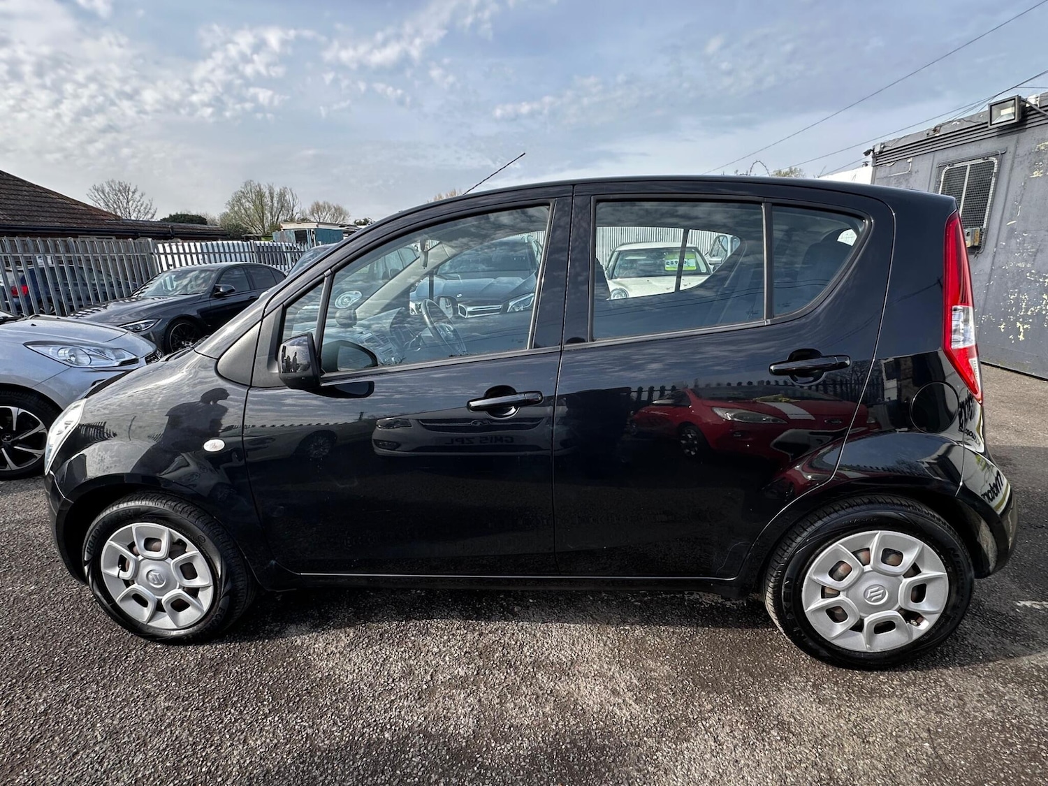 Used Suzuki Splash 2013 for sale - 77970511: Photo 5