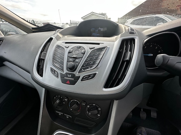 Used Ford C-Max 2013 for sale - 76226236: Photo 16