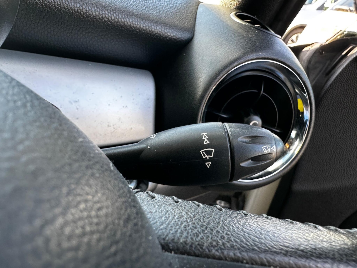 Used MINI Convertible 2015 for sale - 77163265: Photo 24