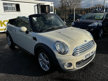 Used MINI Convertible 2015 for sale - 77163265: Photo