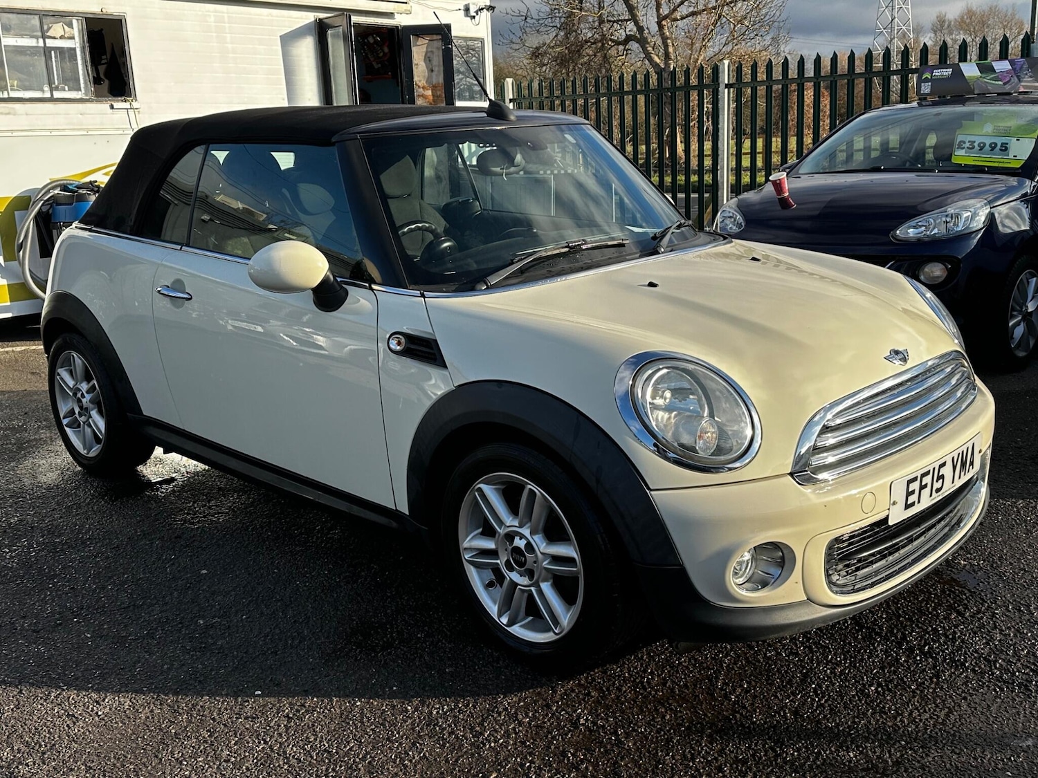 Used MINI Convertible 2015 for sale - 77163265: Photo 6