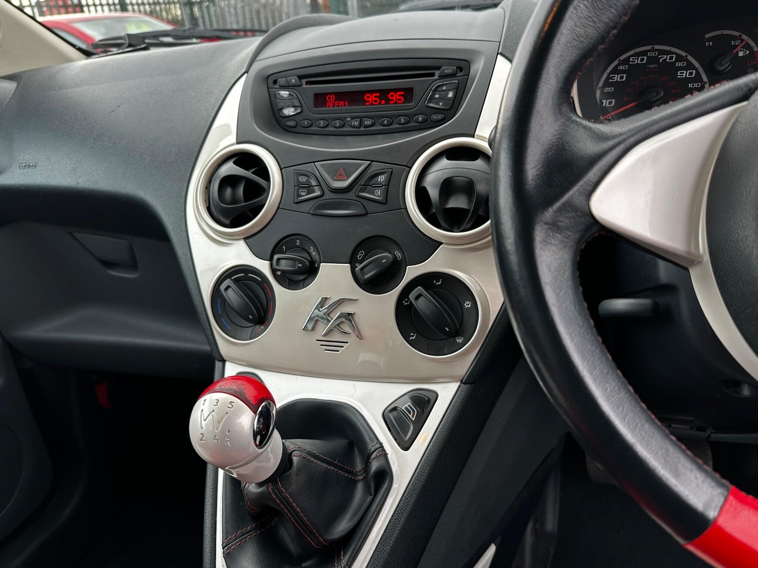 Used Ford Ka for sale - 78204324: Photo 14