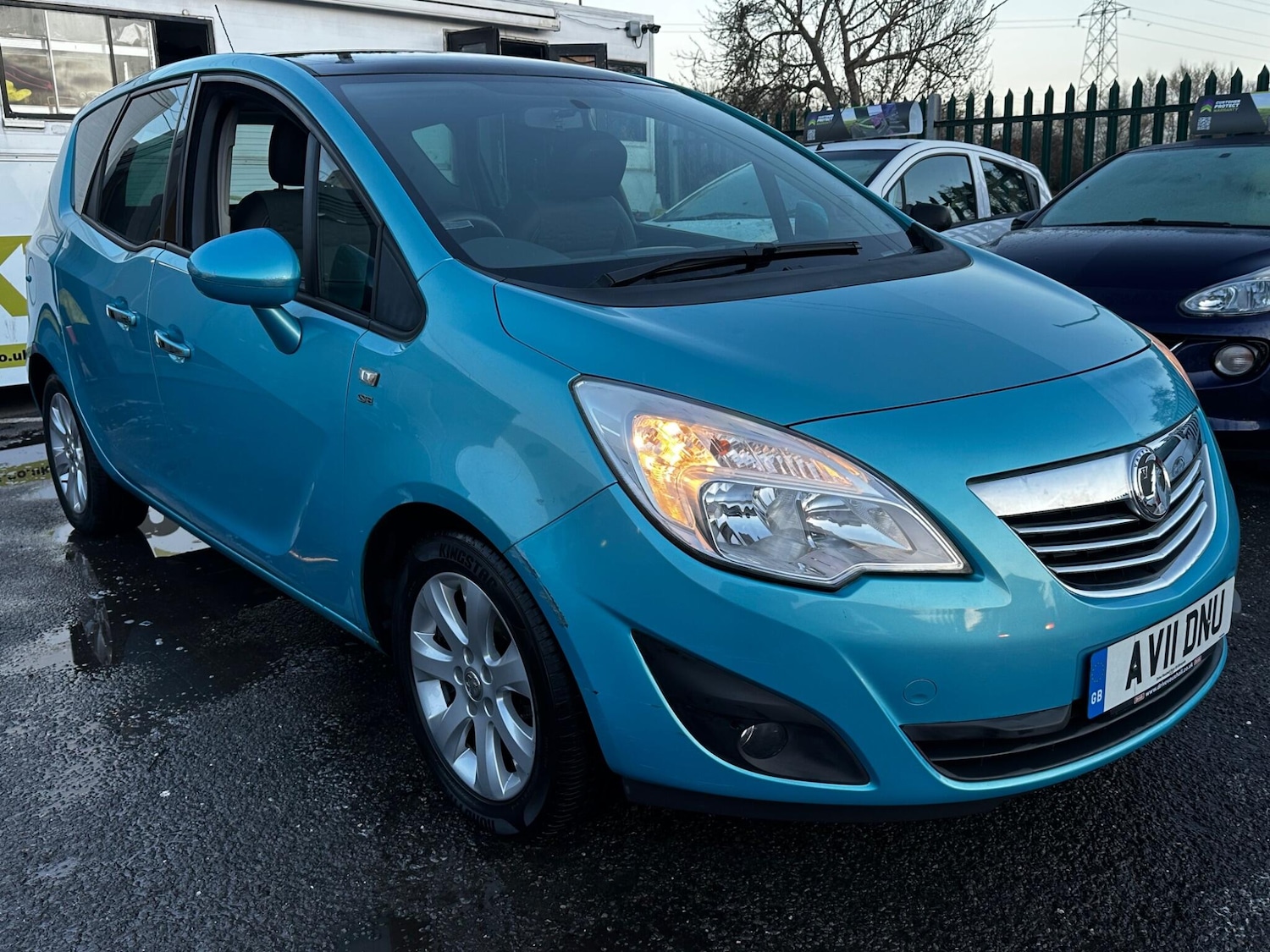 Used Vauxhall Meriva 2011 for sale - 77016277: Photo 3