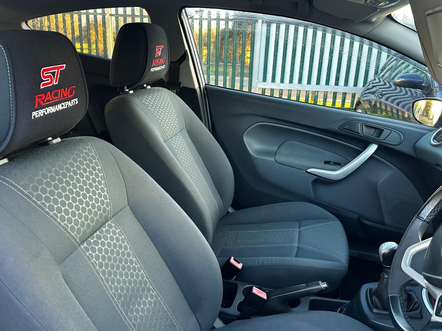 Used Ford Fiesta 2010 for sale - 77020957: Photo 10