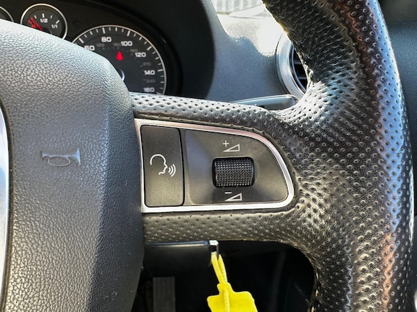 Used Audi A3 Cabriolet 2011 for sale - 76072417: Photo 17