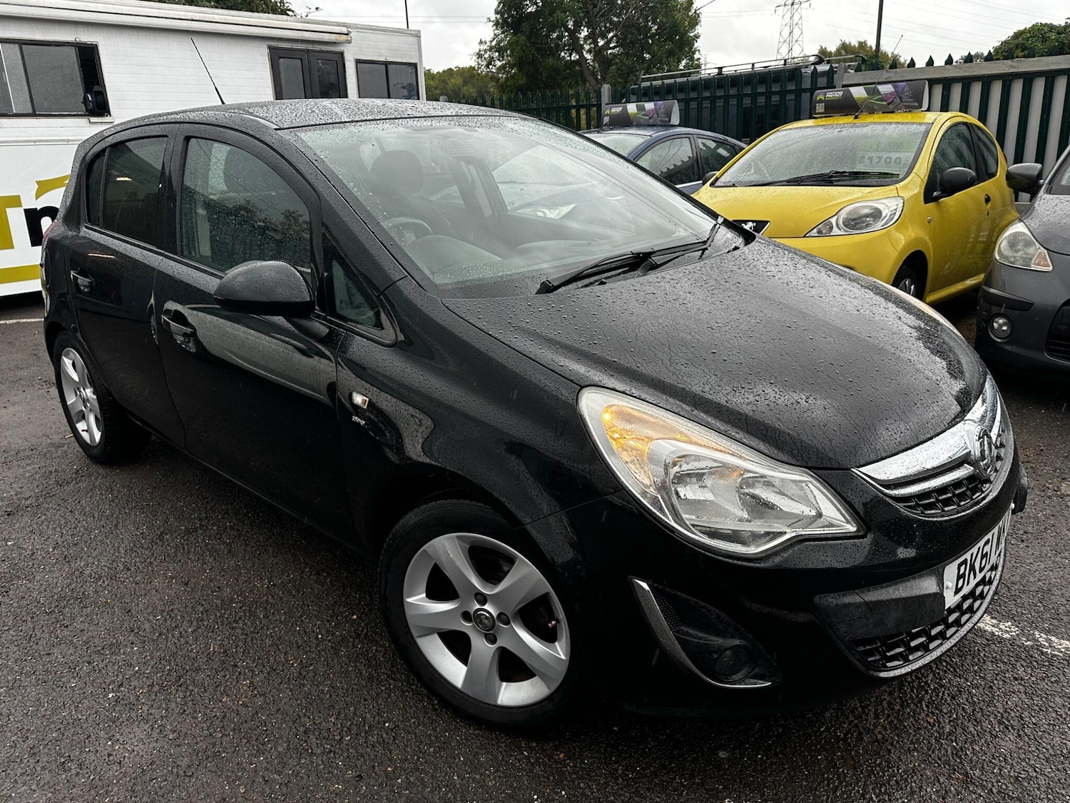 Used Vauxhall Corsa 2011 for sale - 76423828: Photo 1