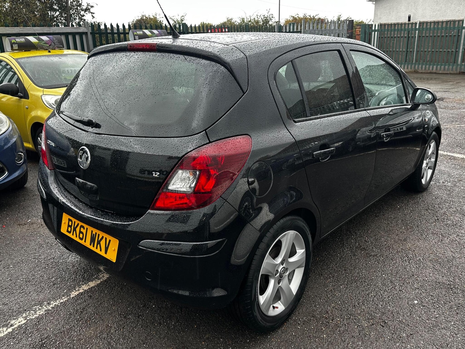 Used Vauxhall Corsa 2011 for sale - 76423828: Photo 8