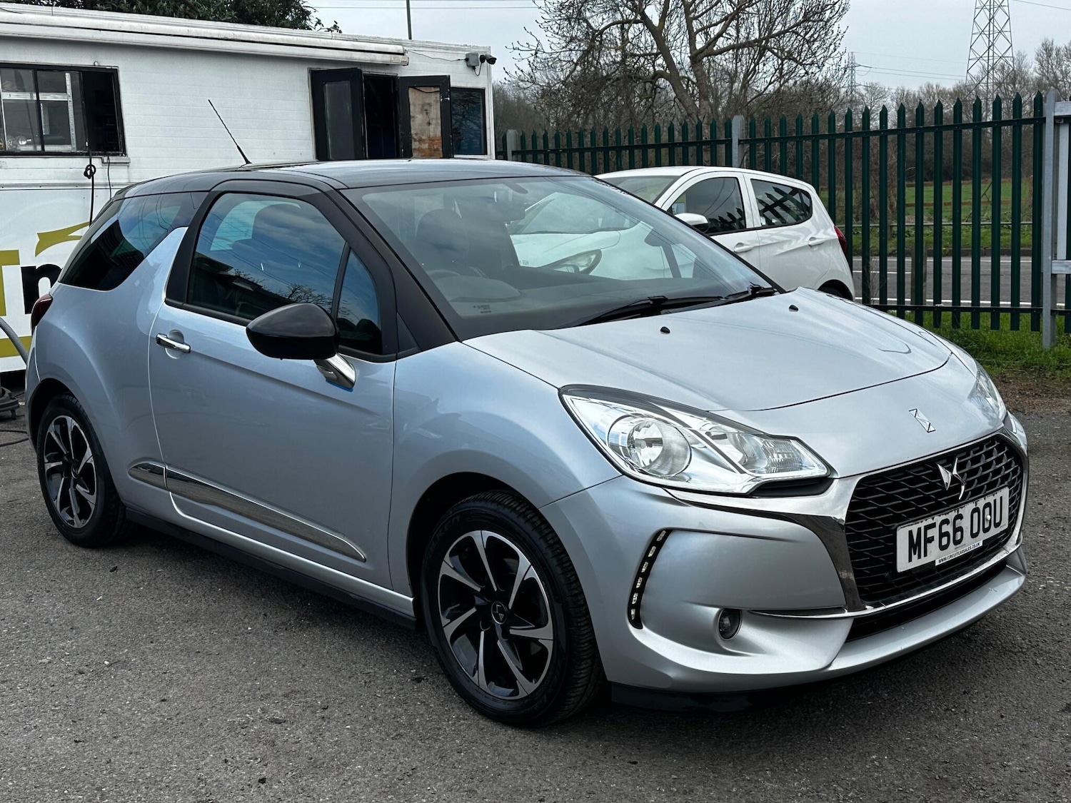 Used DS Automobiles DS 3 2016 for sale - 78047105: Photo 2