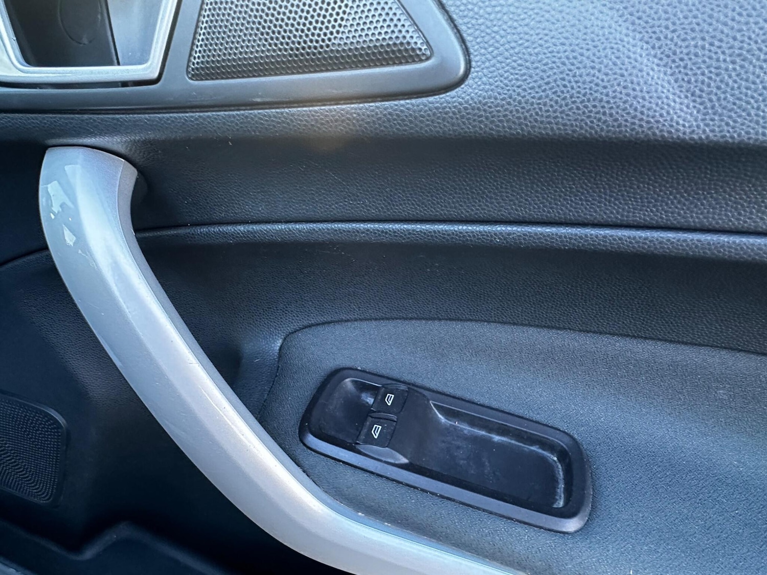 Used Ford Fiesta 2012 for sale - 76850045: Photo 12