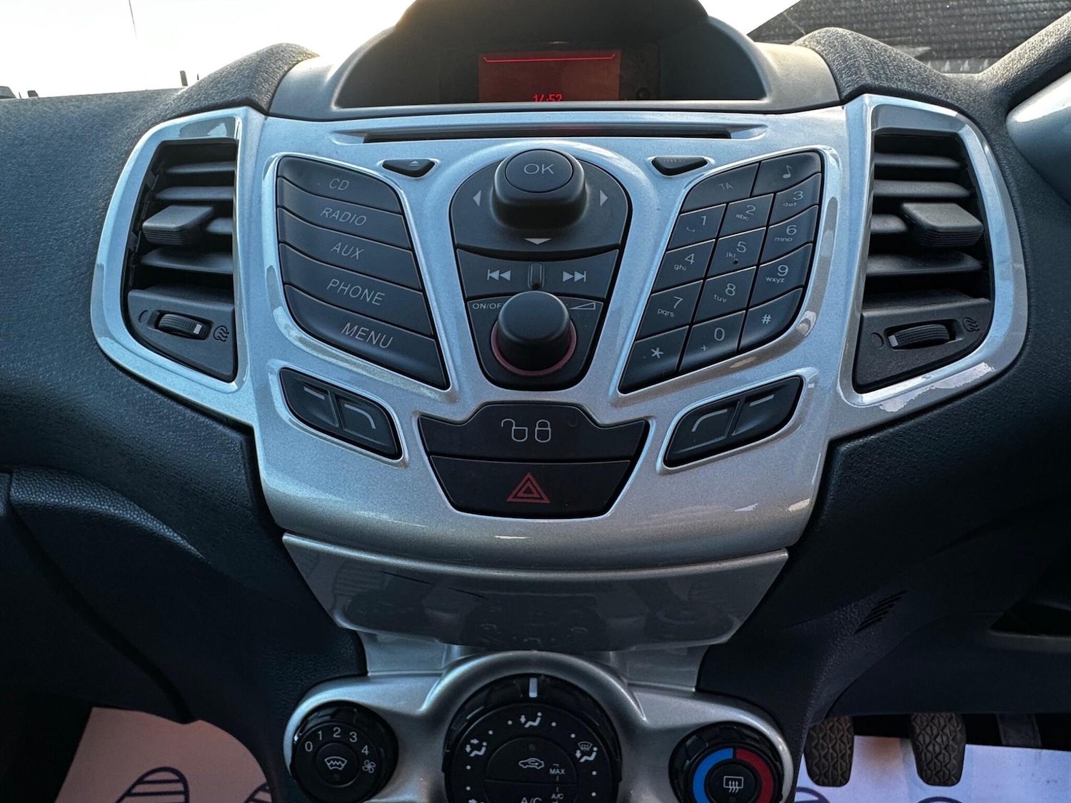 Used Ford Fiesta 2012 for sale - 76850045: Photo 18